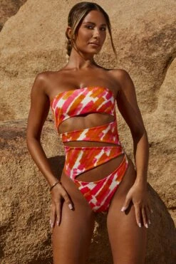 Cut Out Strapless Thong One Piece In Pink Print -Modern Beach Bikini NS0151 2 Pink Print Strapless One Piece Swimsuitcopy