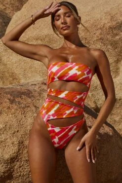Cut Out Strapless Thong One Piece In Pink Print -Modern Beach Bikini NS0151 3 Pink Print Strapless One Piece Swimsuitcopy
