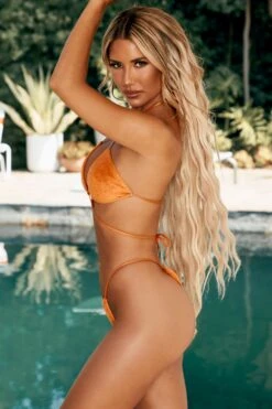 Cross Over Strap Bikini Top In Orange